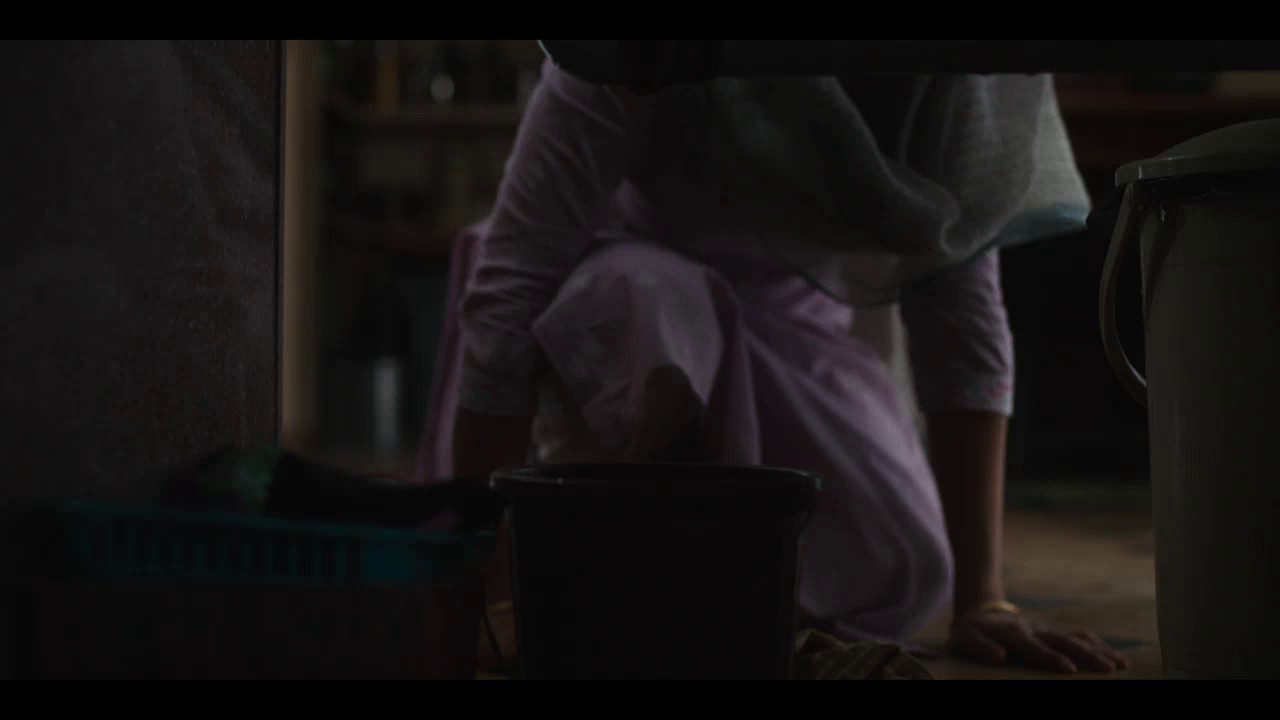 And Mrs (2024) WEBRip Hindi 720p AVC DDP 5.1 ESub.mkv.0002