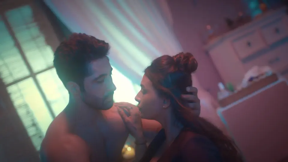 Cine-Doze-TV-Dirty-Scams-2025-MLSBD-Co-S01-E01-Hindi-Hungama-1080p-mkv-000808200