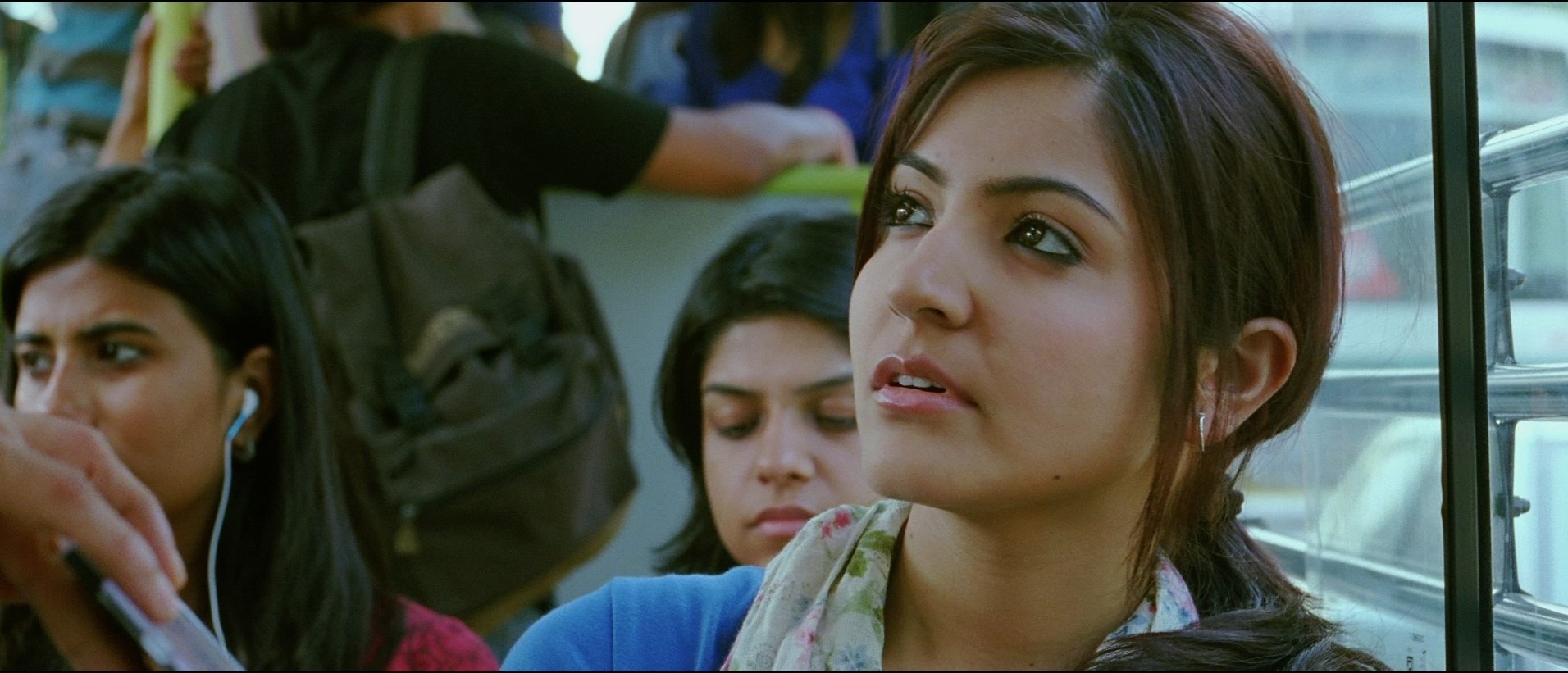 Band-Baaja-Baaraat-2010-1080p-Bluray-REMUX-Hindi-ESub--RemuxDoc.mkv_snapshot_00.13.12.625b976327d528eed5f
