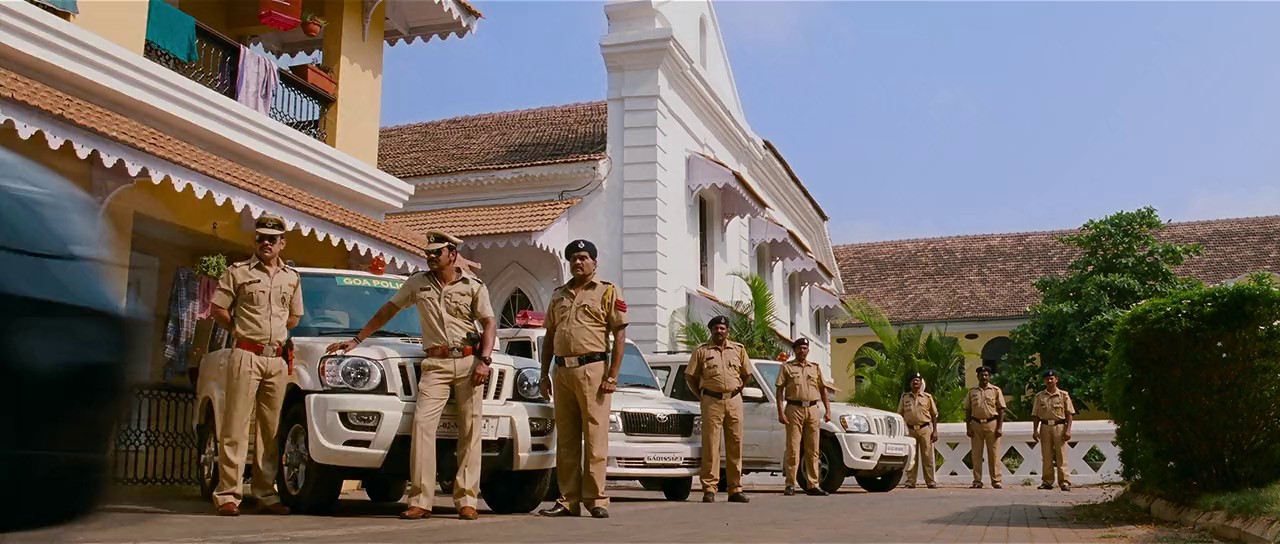 Singham (2011) BluRay Hindi 720p x264 AVC AAC 2.0 ESub.mkv.0003