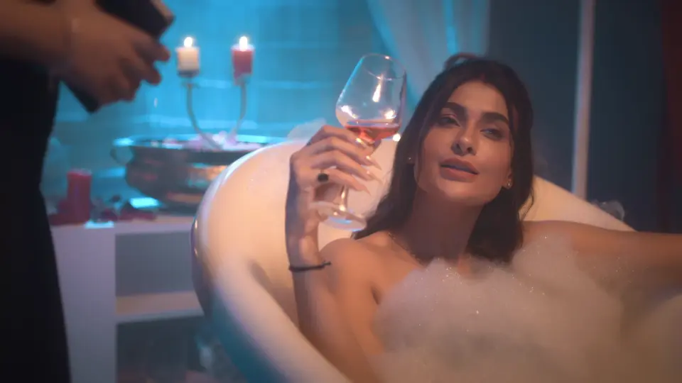 Cine-Doze-TV-Dirty-Scams-2025-MLSBD-Co-S01-E01-Hindi-Hungama-1080p-mkv-000252760